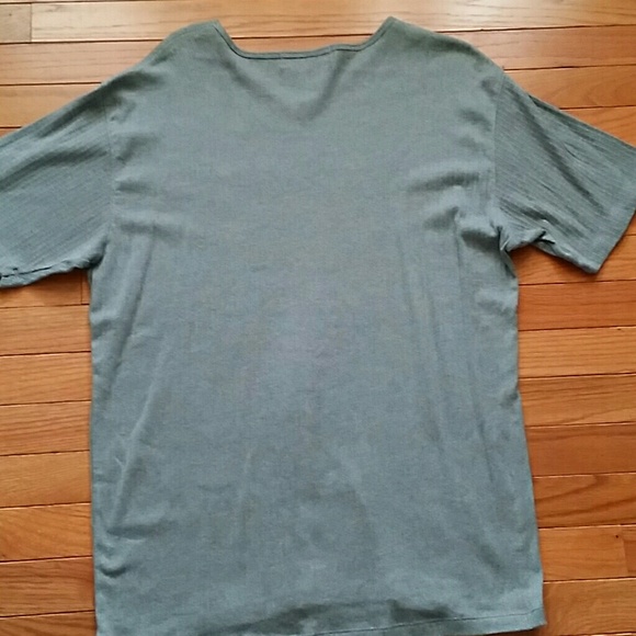Never worn Banana  Republic  shirt - Picture 4 of 5